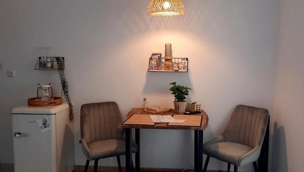 Das Kleine Liesl In Der Neustadt Dresda Esterno foto